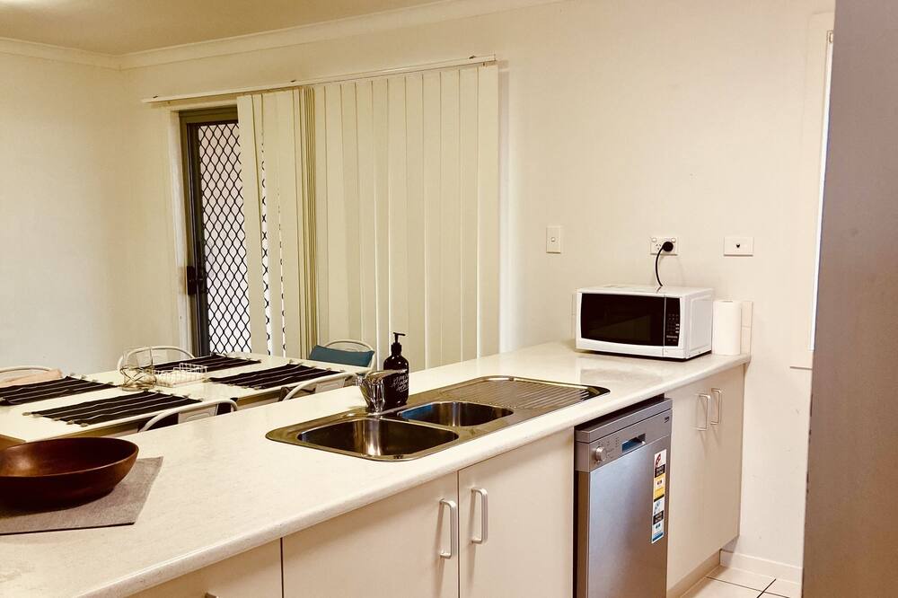 Photo of Kitchen in Gracemere