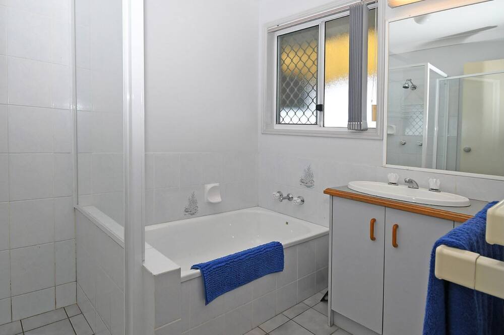 Photo of Bathroom in Pialba