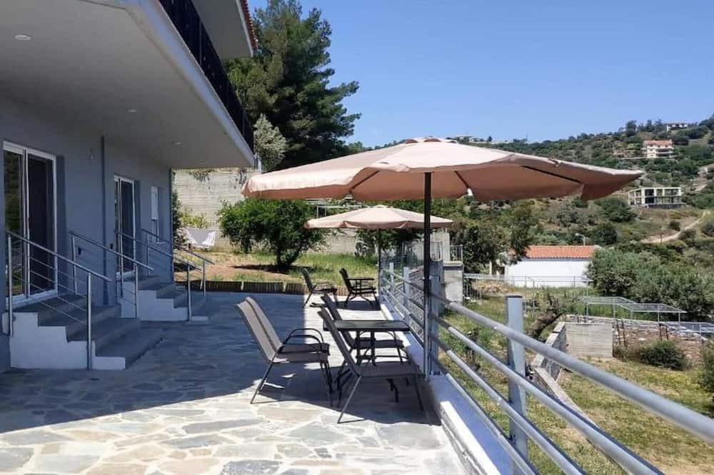 Photo of Patio Balcony in Agii Apostoli
