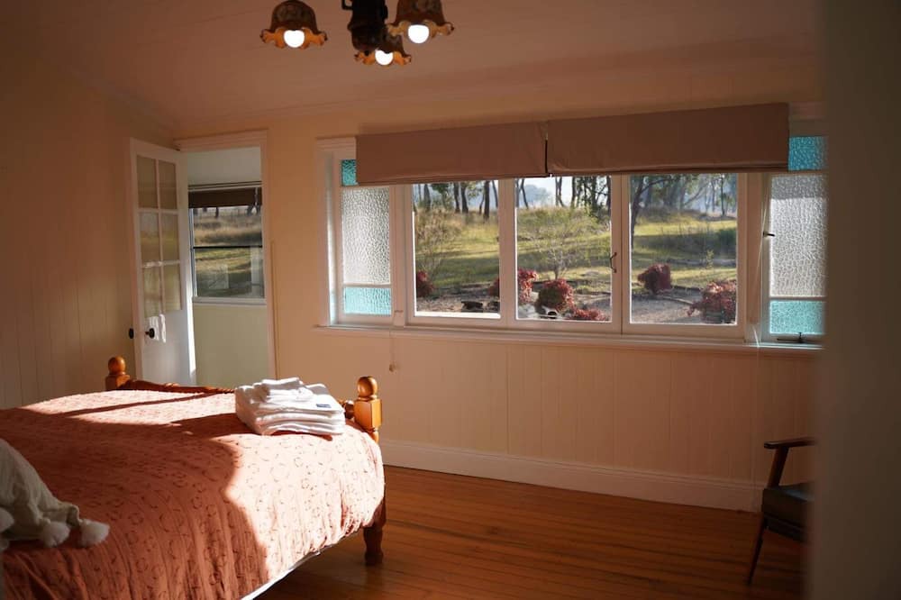 Photo of Bedroom in Ballandean