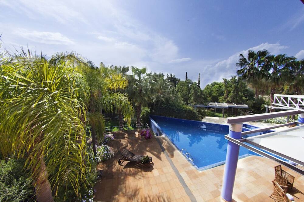 Photo of Outdoor in Eretria