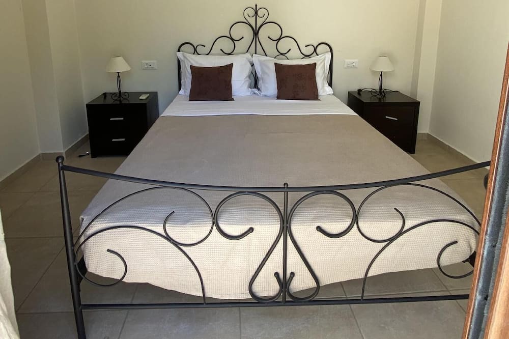 Photo of Bedroom in Plaka