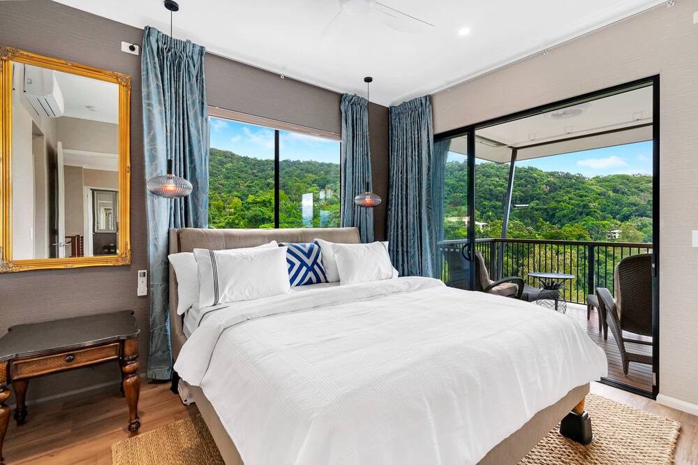 Photo of Bedroom in Bayview Heights