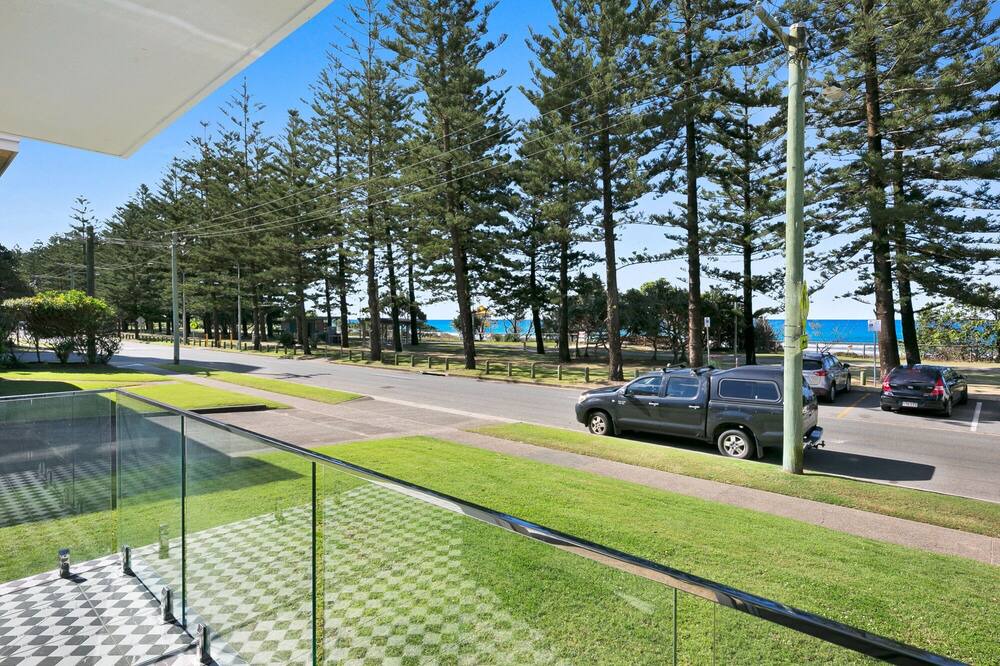 Photo of Patio Balcony in Burleigh Heads