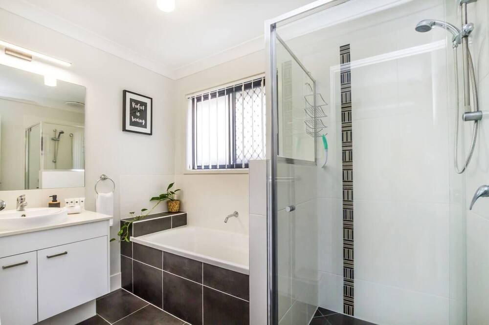 Photo of Bathroom in Dakabin