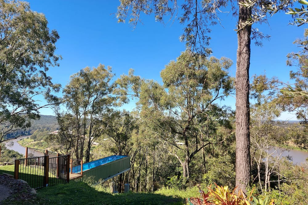 Photo of Outdoor in Mount Crosby
