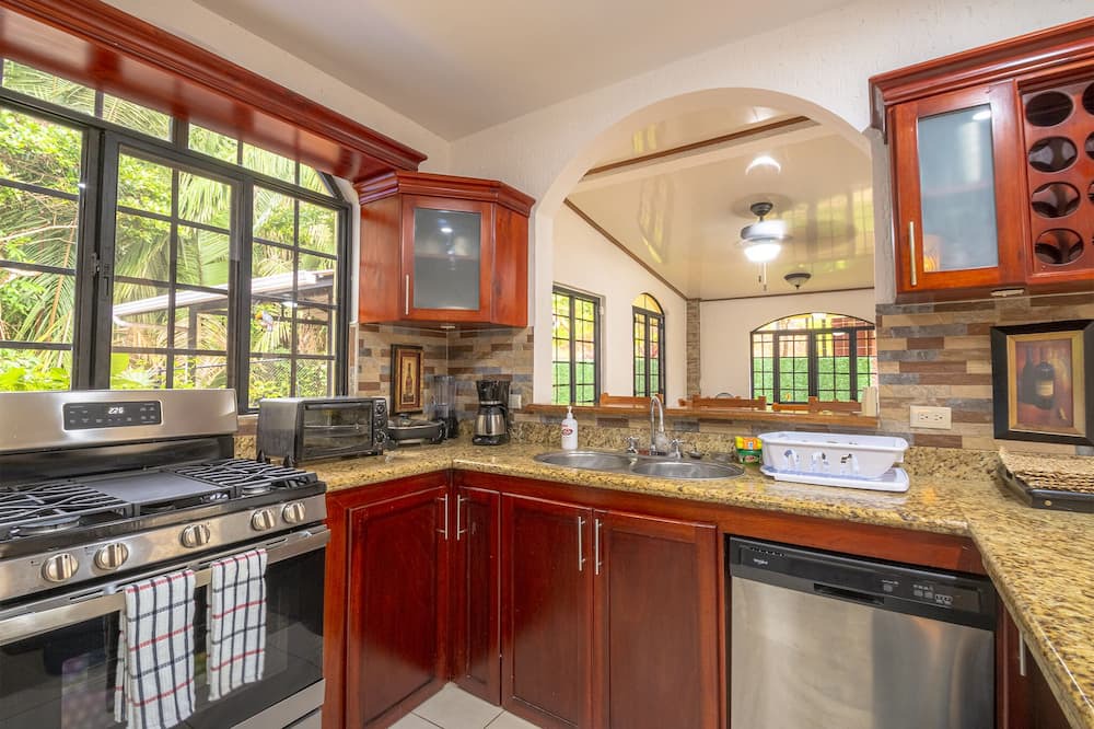Photo of Kitchen in Las Olas Beach Community