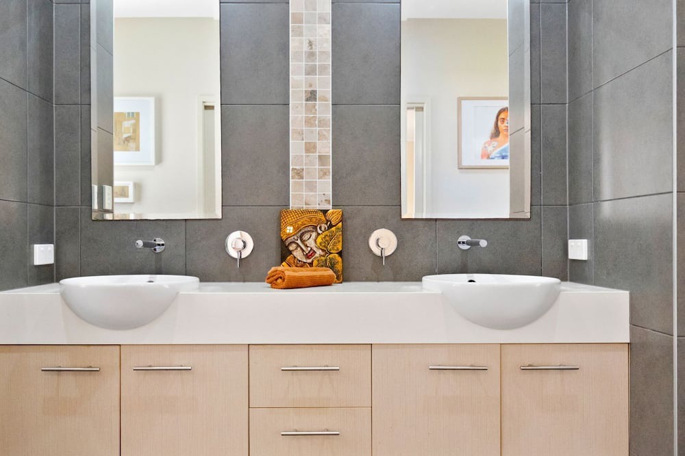 Photo of Bathroom in Wurtulla