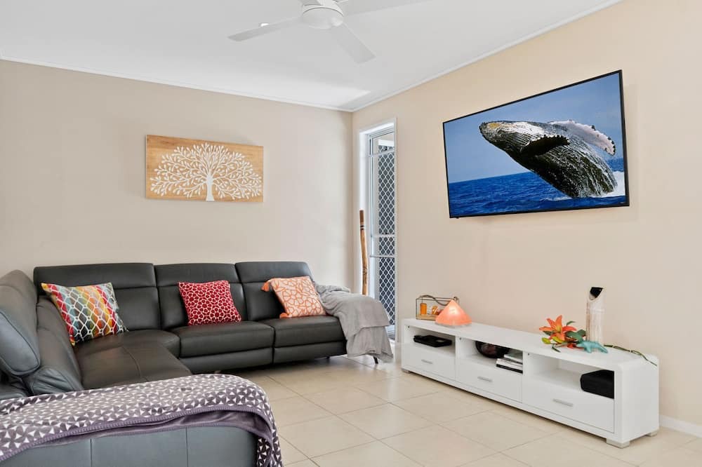 Photo of Livingroom in Wurtulla