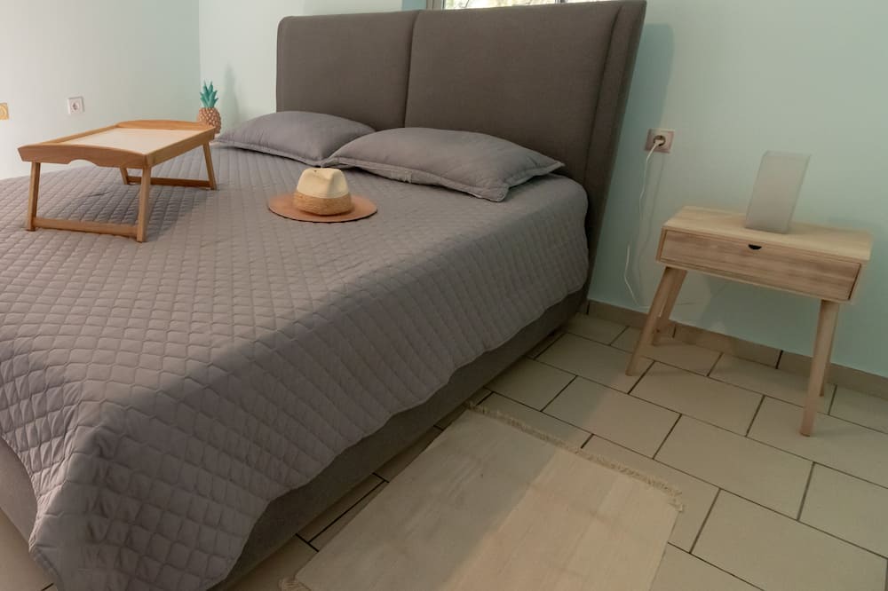 Photo of Bedroom in Katakolo
