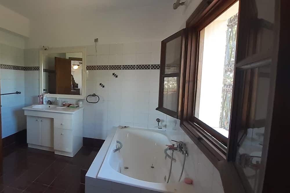 Photo of Bathroom in Amaliada