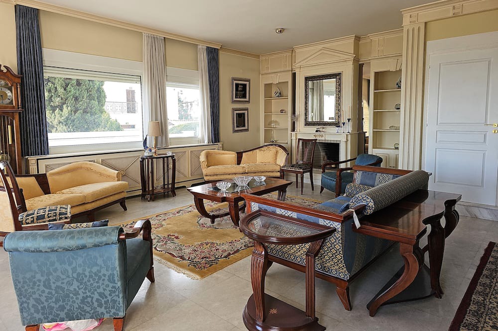 Photo of Livingroom in Panorama