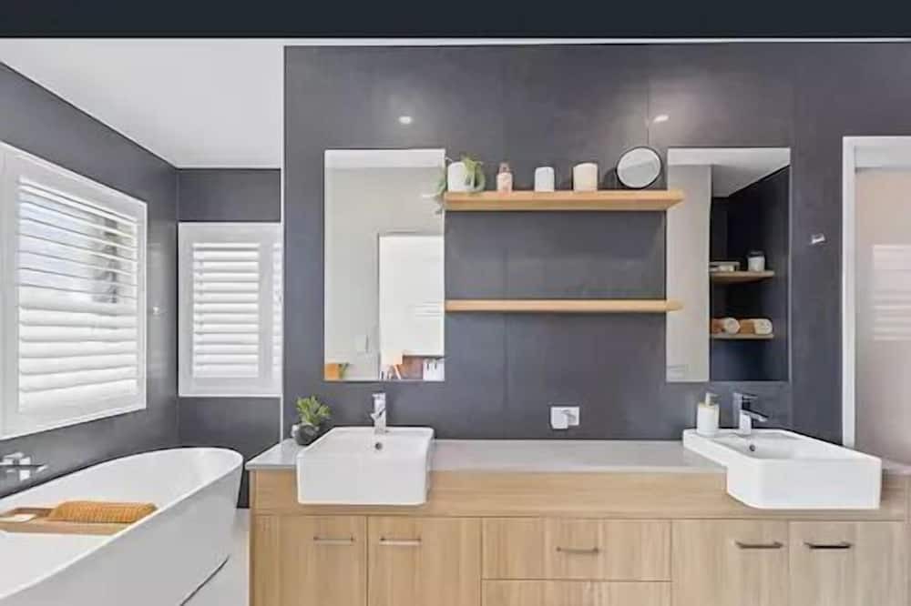 Photo of Bathroom in Birtinya