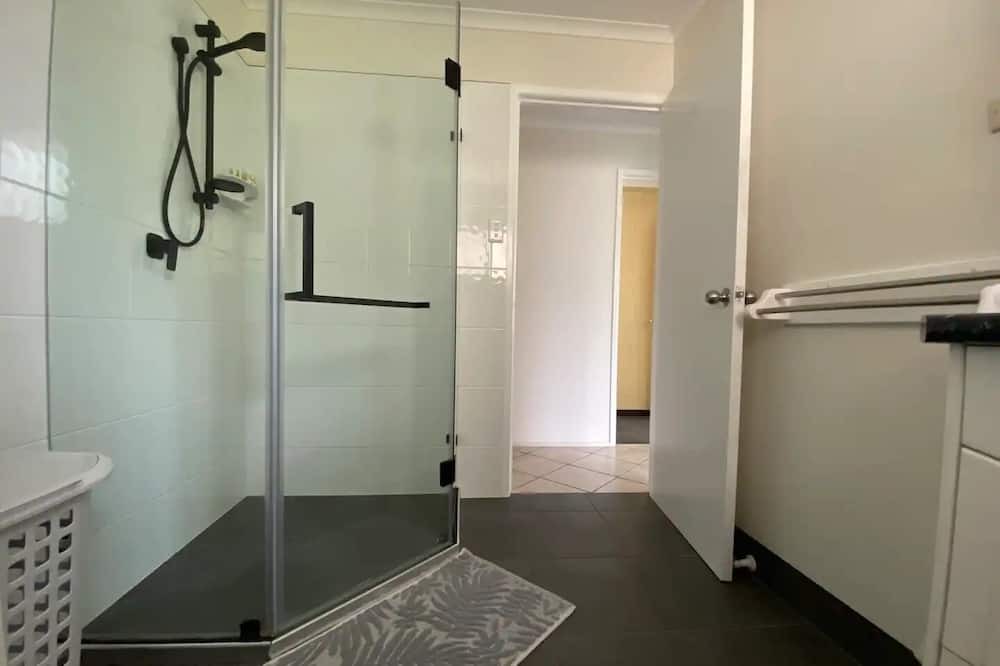 Photo of Bathroom in Slade Point