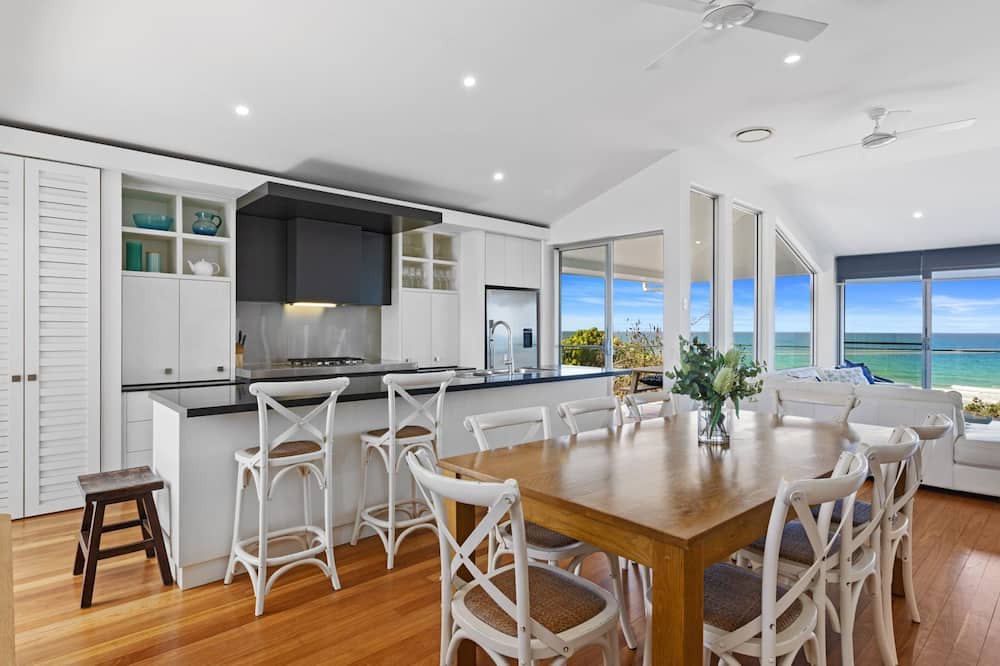Photo of Kitchen in Castaways Beach