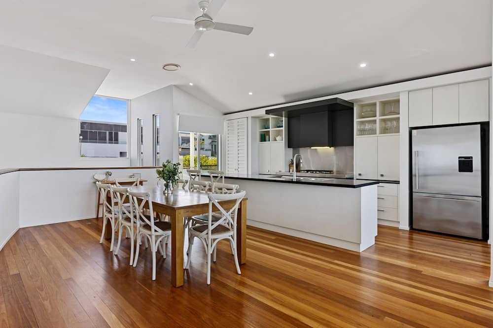 Photo of Kitchen in Castaways Beach