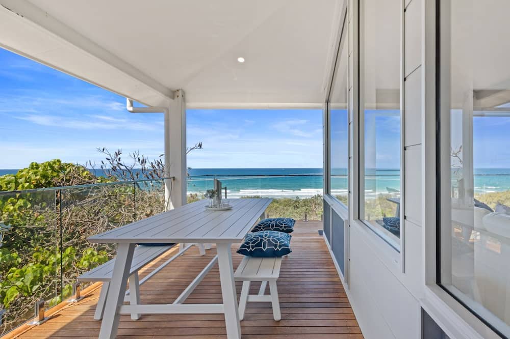 Photo of Outdoor in Castaways Beach