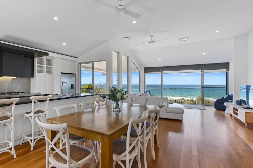 Photo of Kitchen in Castaways Beach