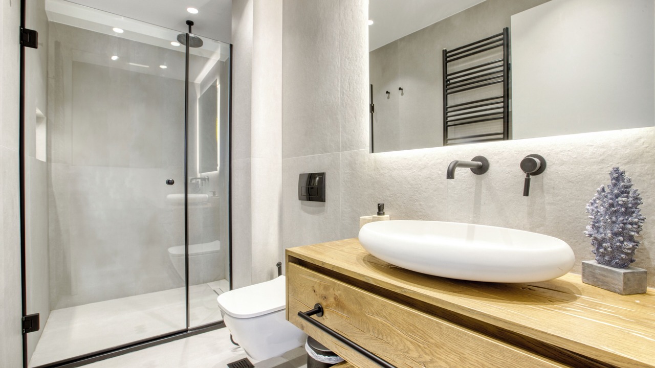 Photo of Bathroom in Neos Kosmos