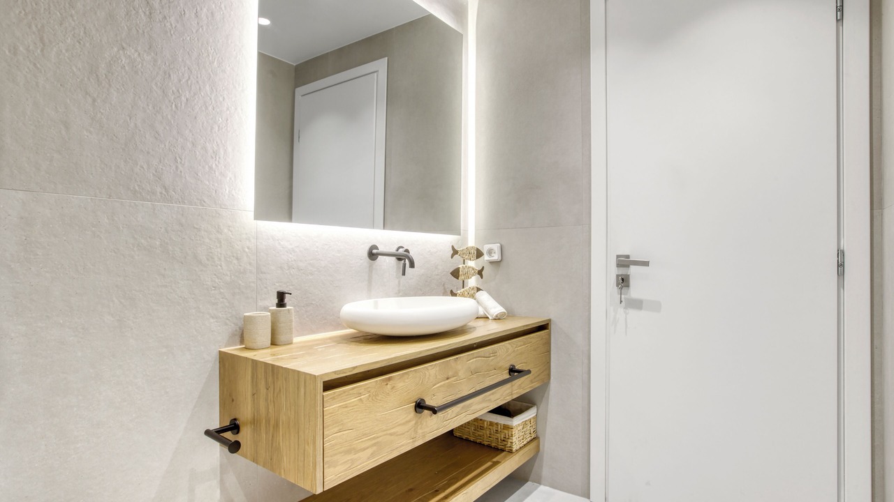 Photo of Bathroom in Neos Kosmos