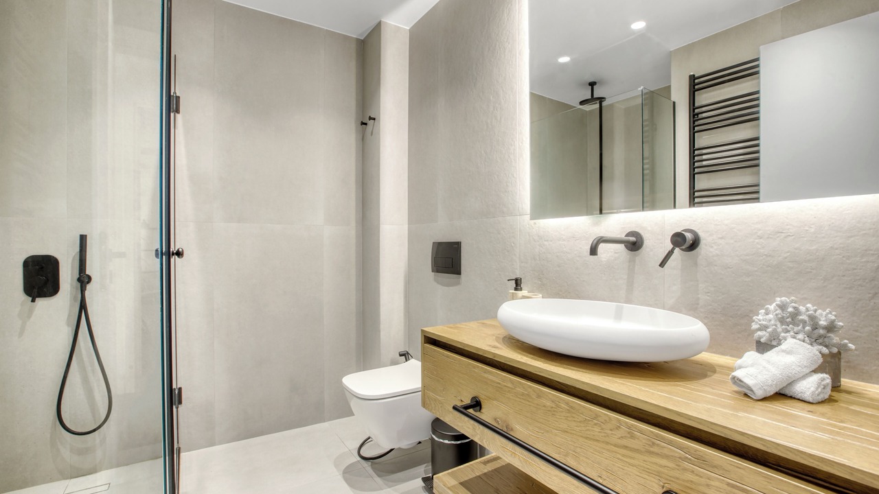 Photo of Bathroom in Neos Kosmos