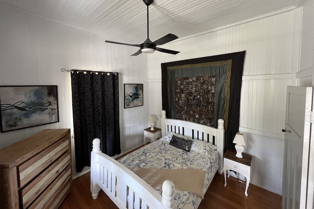 Photo of Bedroom in Moogerah