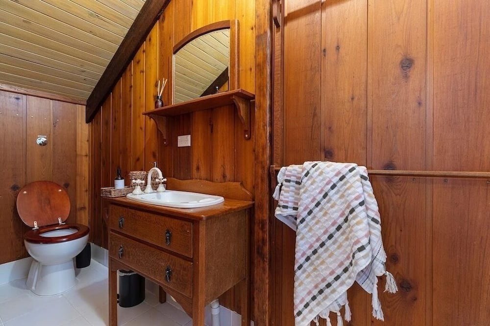 Photo of Bathroom in Ninderry