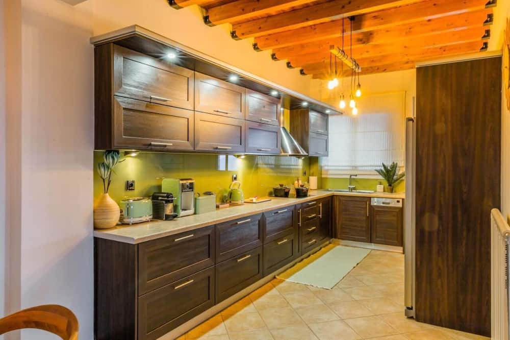 Photo of Kitchen in Chalcis