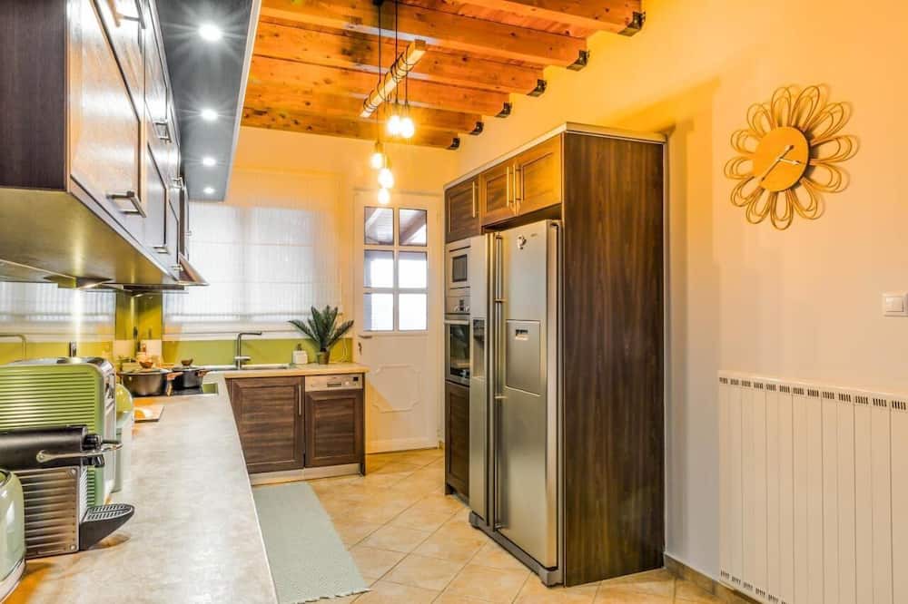 Photo of Kitchen in Chalcis