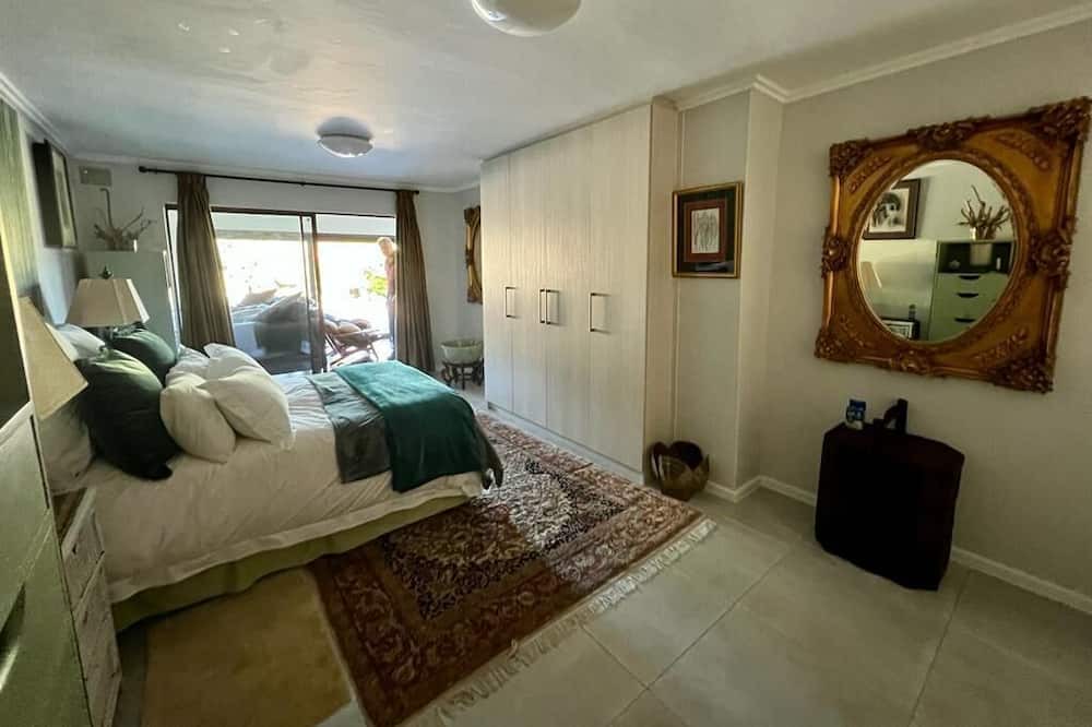 Photo of Bedroom in Lake Brenton