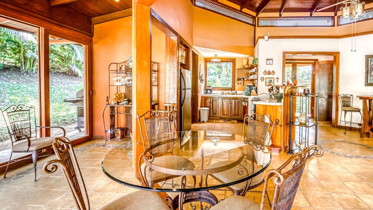 Photo of Livingroom in El Indio