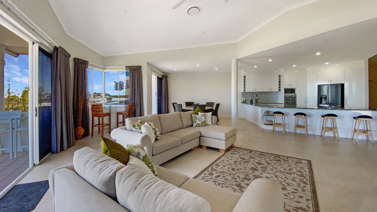 Photo of Livingroom in Sunshine Coast