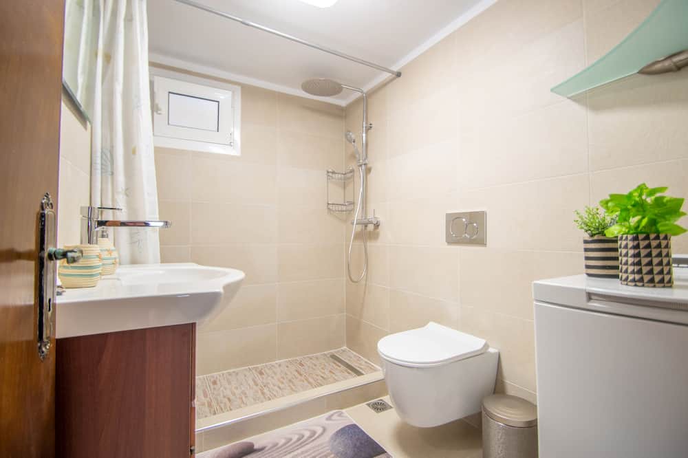 Photo of Bathroom in Drosia