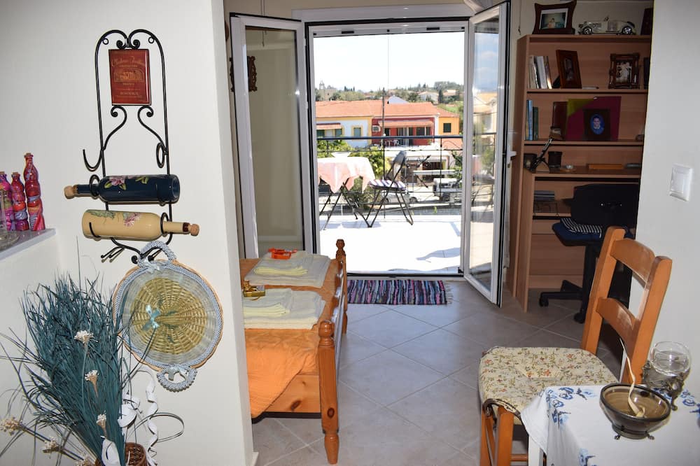Photo of Bedroom in Melikia