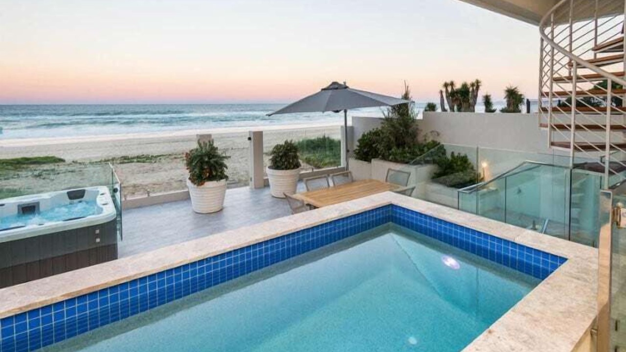 Photo of Outdoor in Main Beach