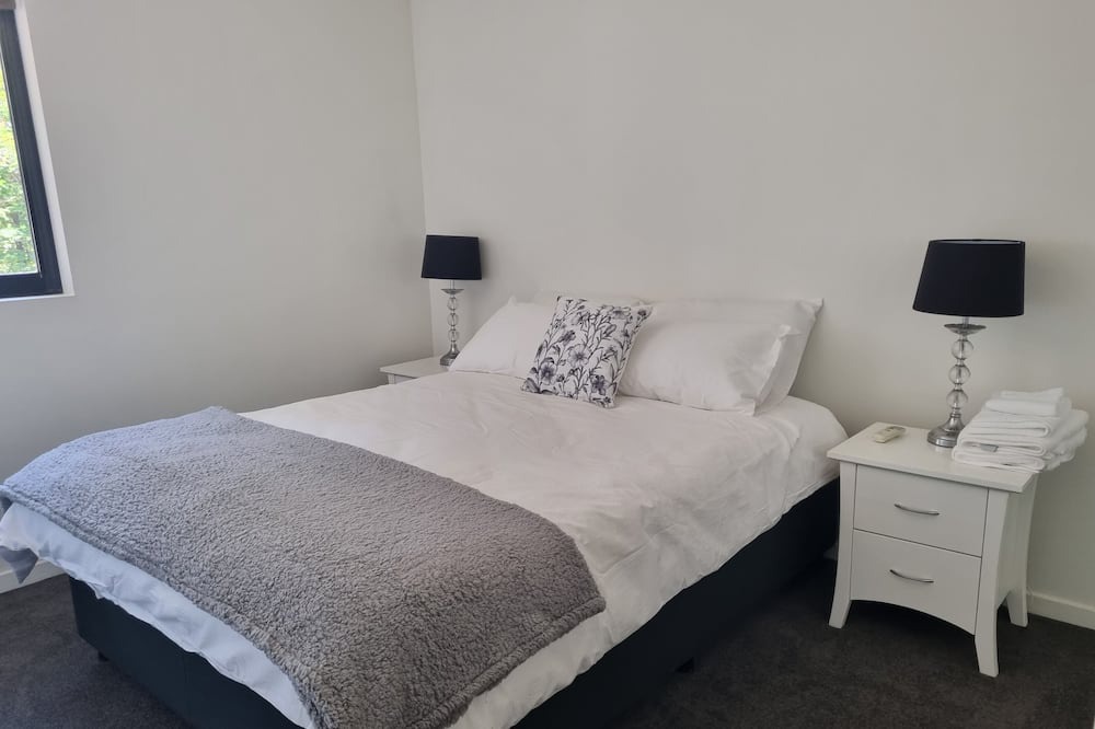 Photo of Bedroom in Gladstone