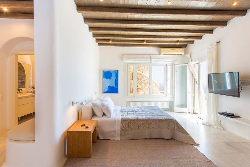 Photo of Bedroom in Glastros