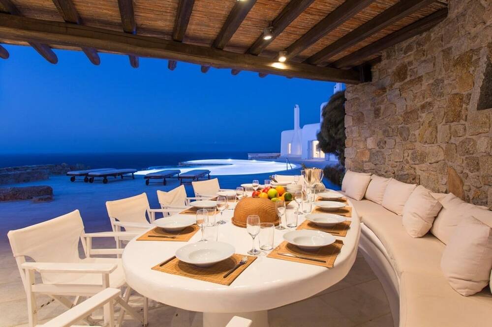 Photo of Outdoor in Glastros