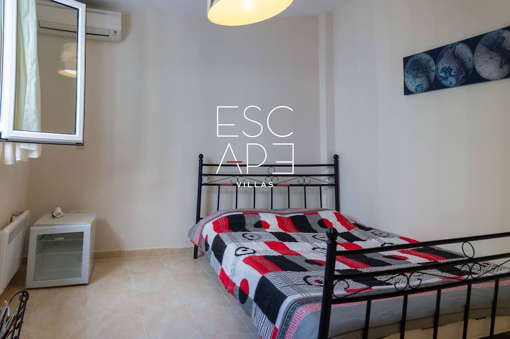 Photo of Bedroom in Plepi