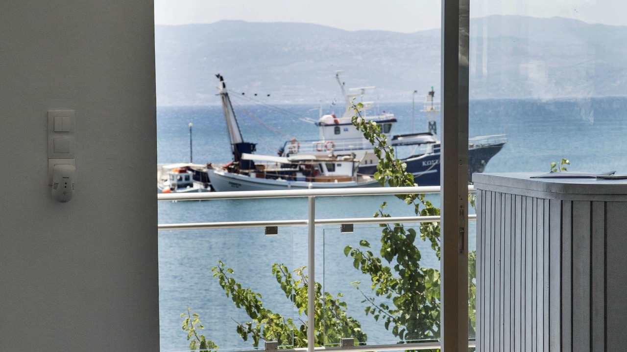 Photo of Others in Amarinthos