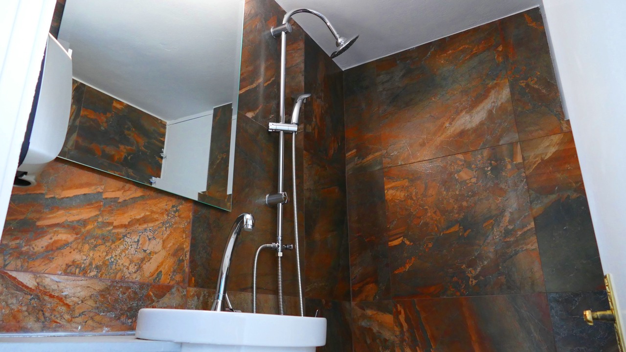 Photo of Bathroom in Amarinthos