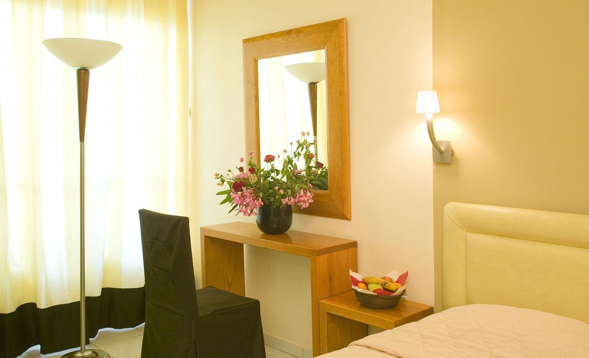 Photo of Bedroom in Longos