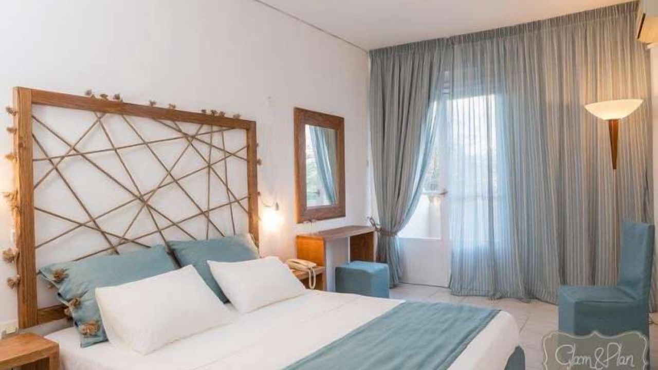 Photo of Bedroom in Longos