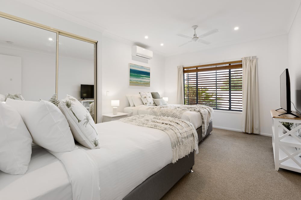 Photo of Bedroom in Twin Waters