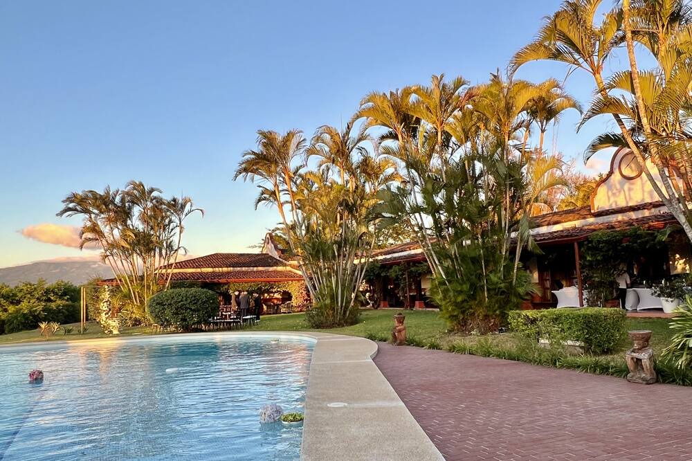 Photo of Others in Santa Ana