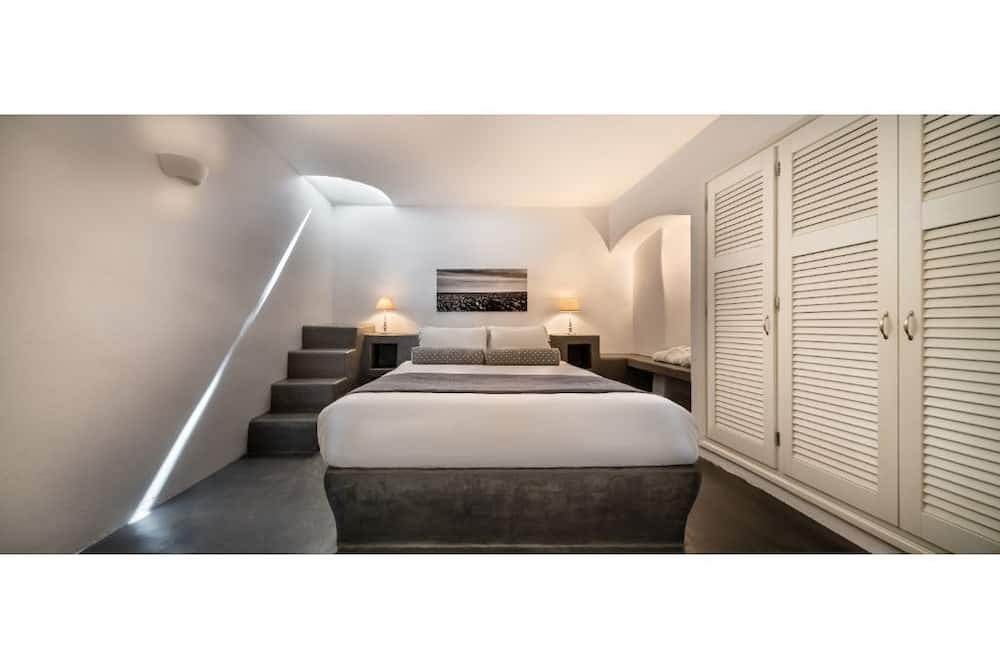 Photo of Bedroom in Kamari