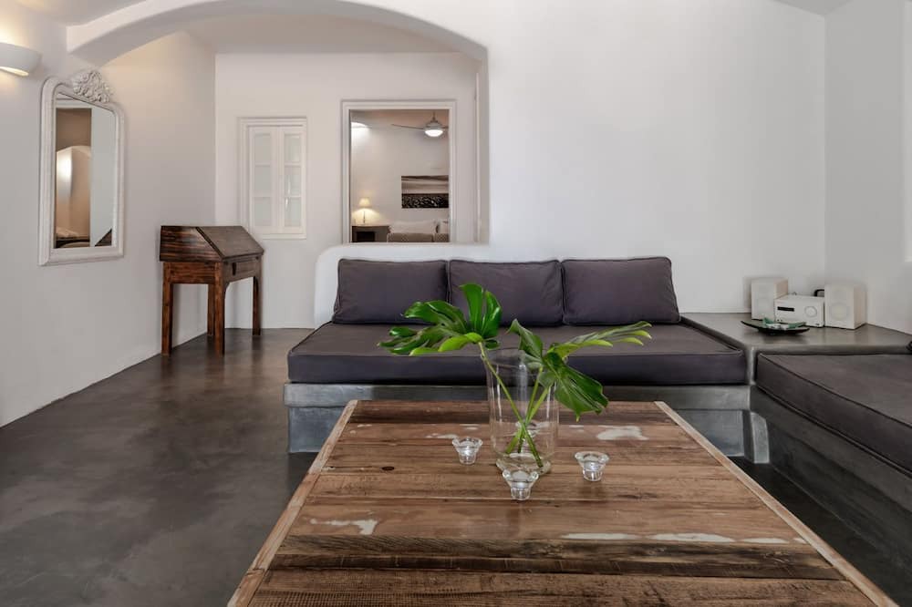 Photo of Livingroom in Kamari