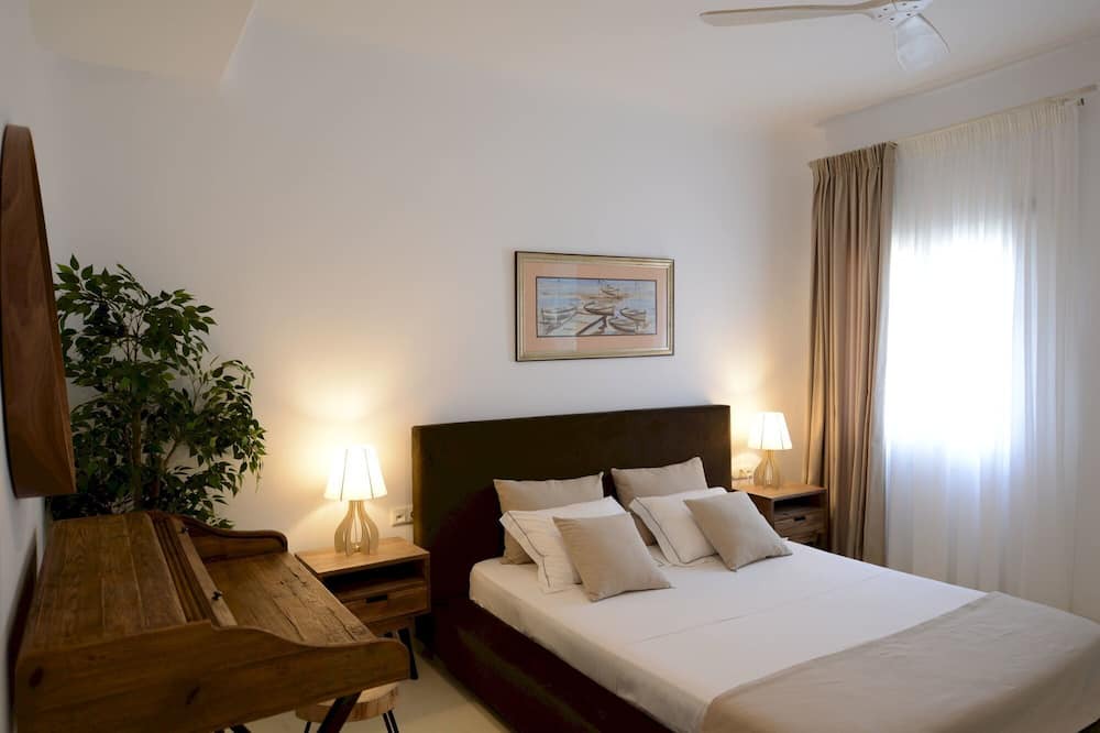 Photo of Bedroom in Kalafatis
