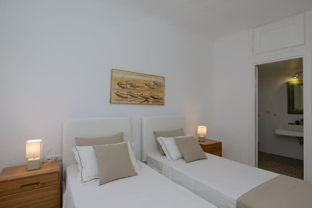 Photo of Bedroom in Kalafatis