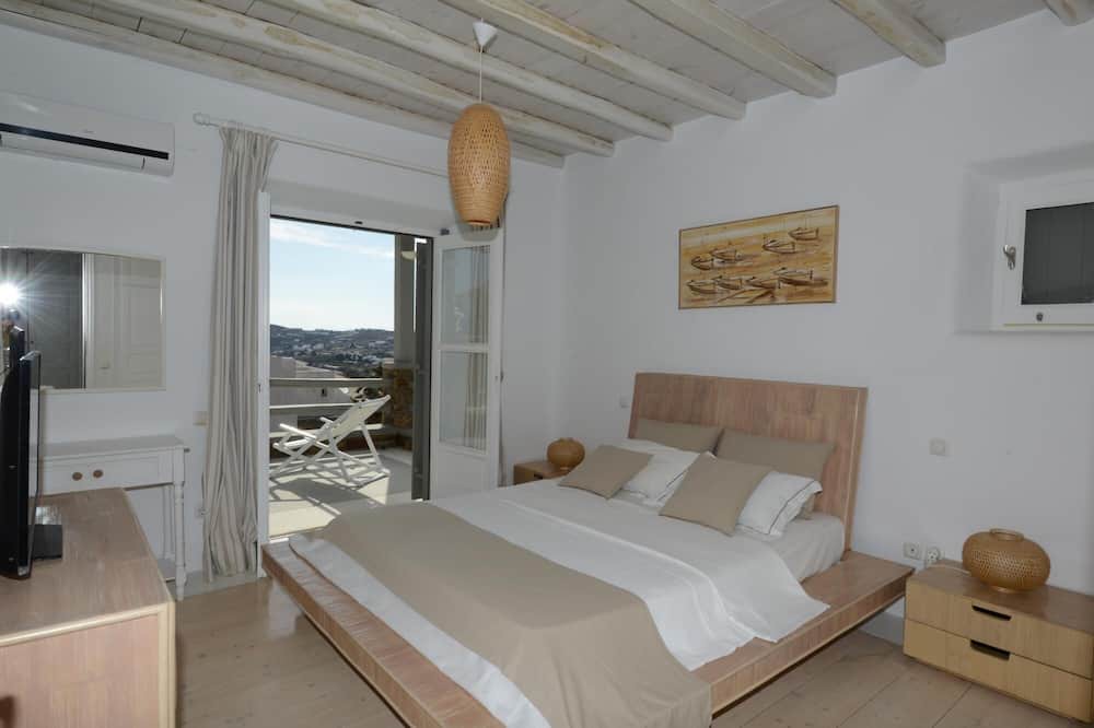 Photo of Bedroom in Kalafatis